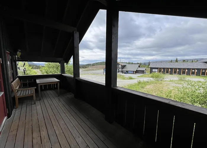 Modern Retreat By Stadium *