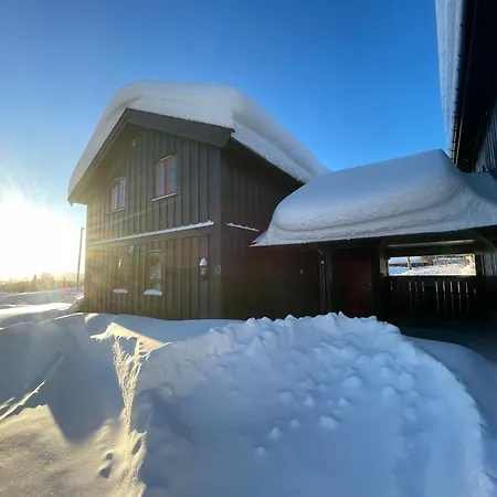 Ved Skistadion- 4 Soverom Og Smorebod 펜션